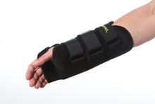 Load image into Gallery viewer, SENTEQ Wrist Brace with Hot & Cold Gel Pack (SQ2-HC007)