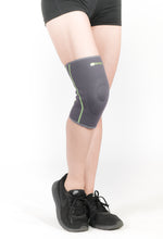 Load image into Gallery viewer, SENTEQ Knee Sleeve with GEL Pad (SQ2-N002)
